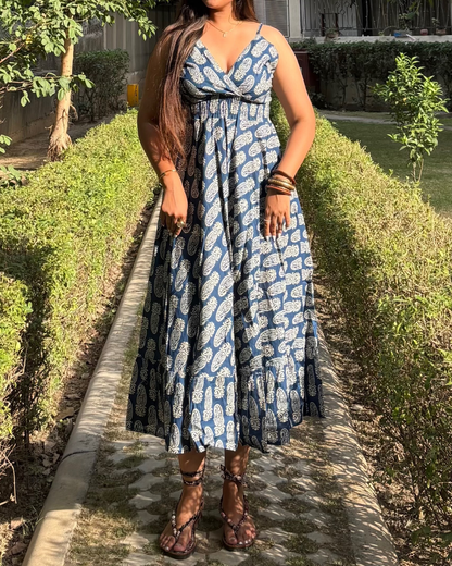 क Maxi Dress