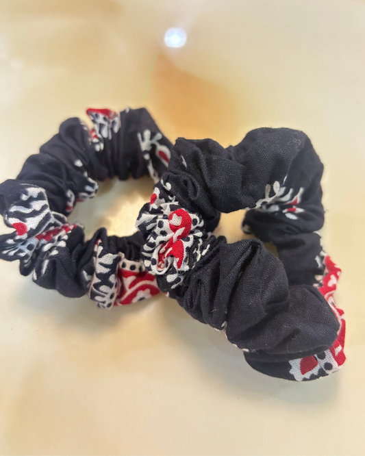 क Scrunchie