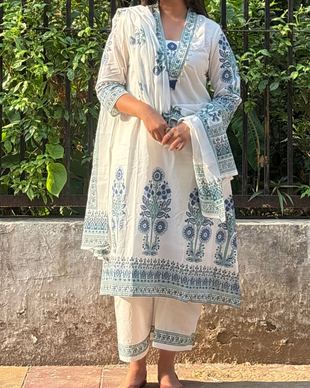क Three Piece Set