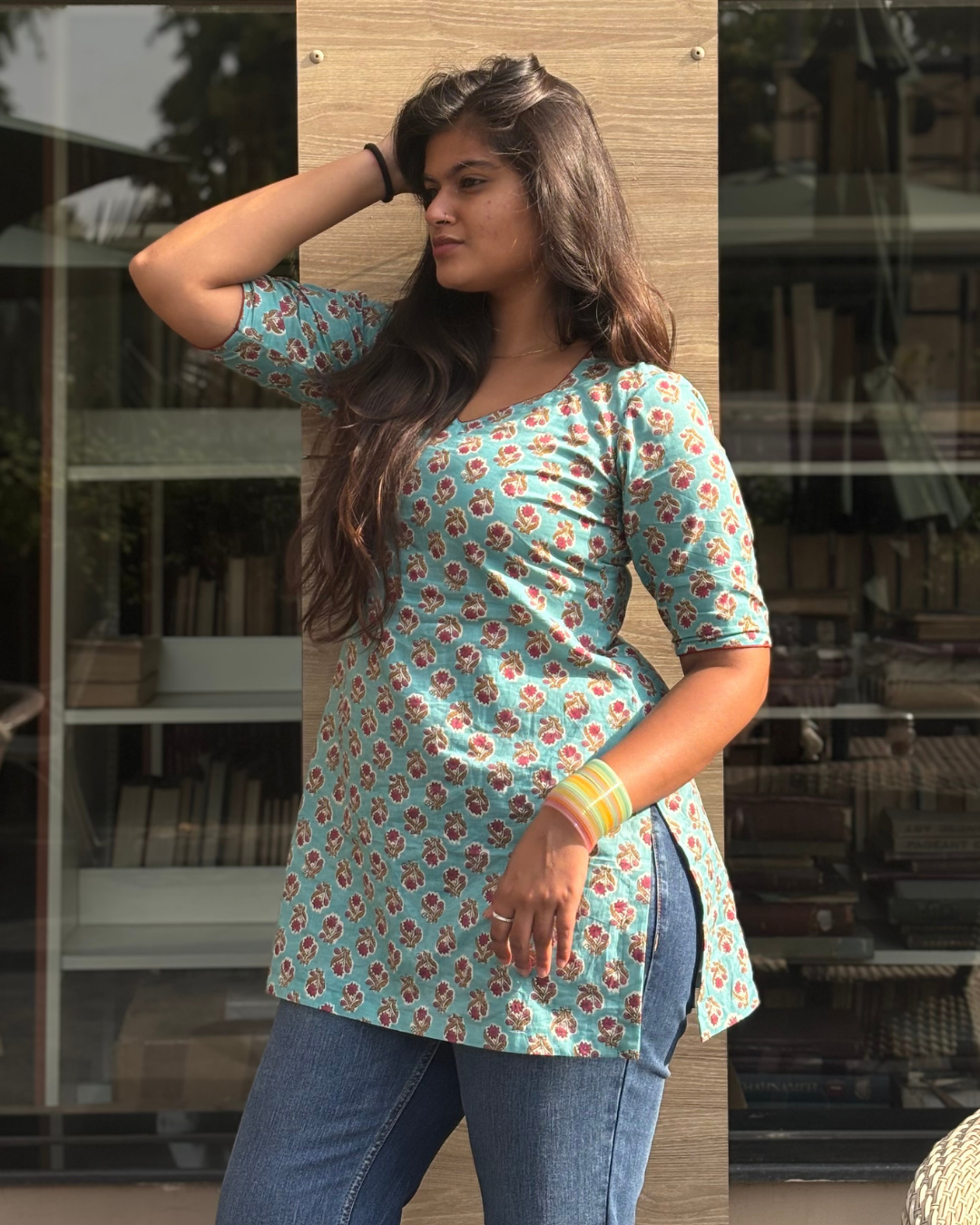 Myra kurti
