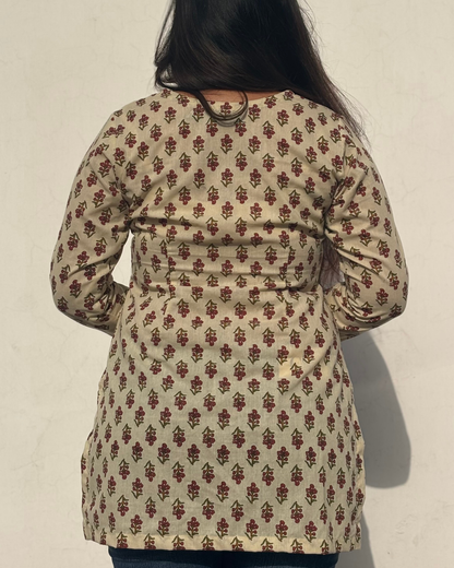 Aaliyah kurti