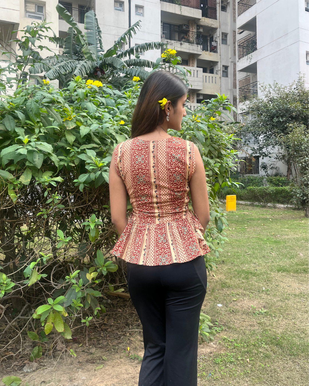 Ira top
