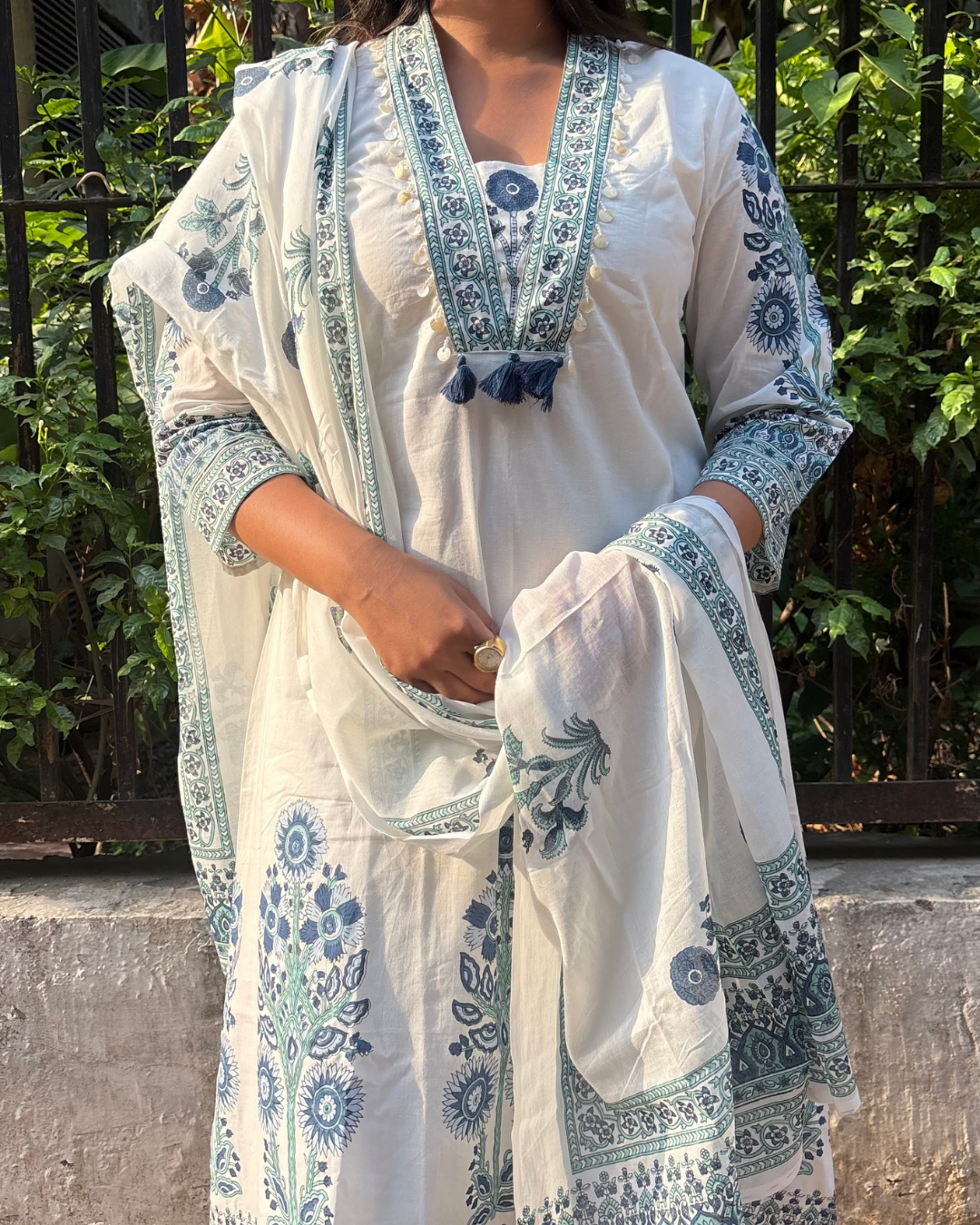 क Three Piece Set