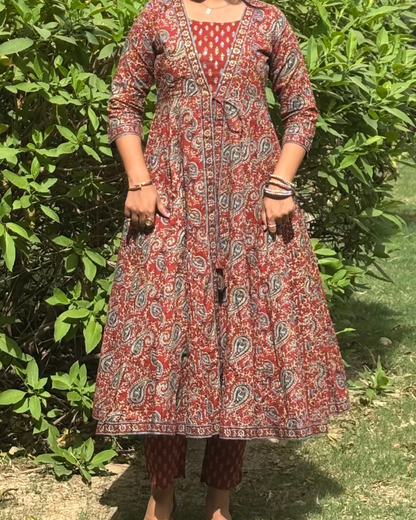 क Two Piece Set