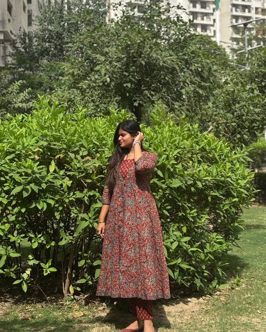 क Two Piece Set