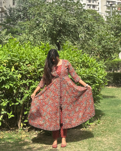 क Two Piece Set