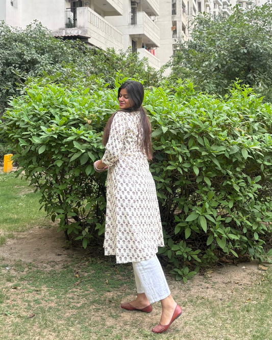 क A line long kurta