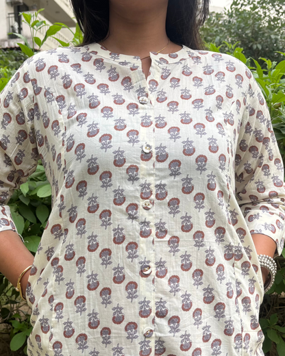 क A line long kurta