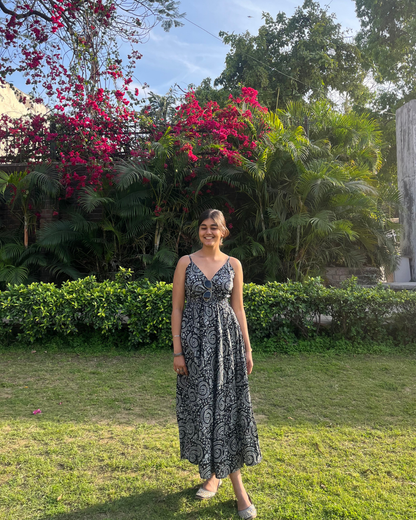 क Maxi Dress