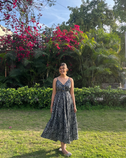 क Maxi Dress